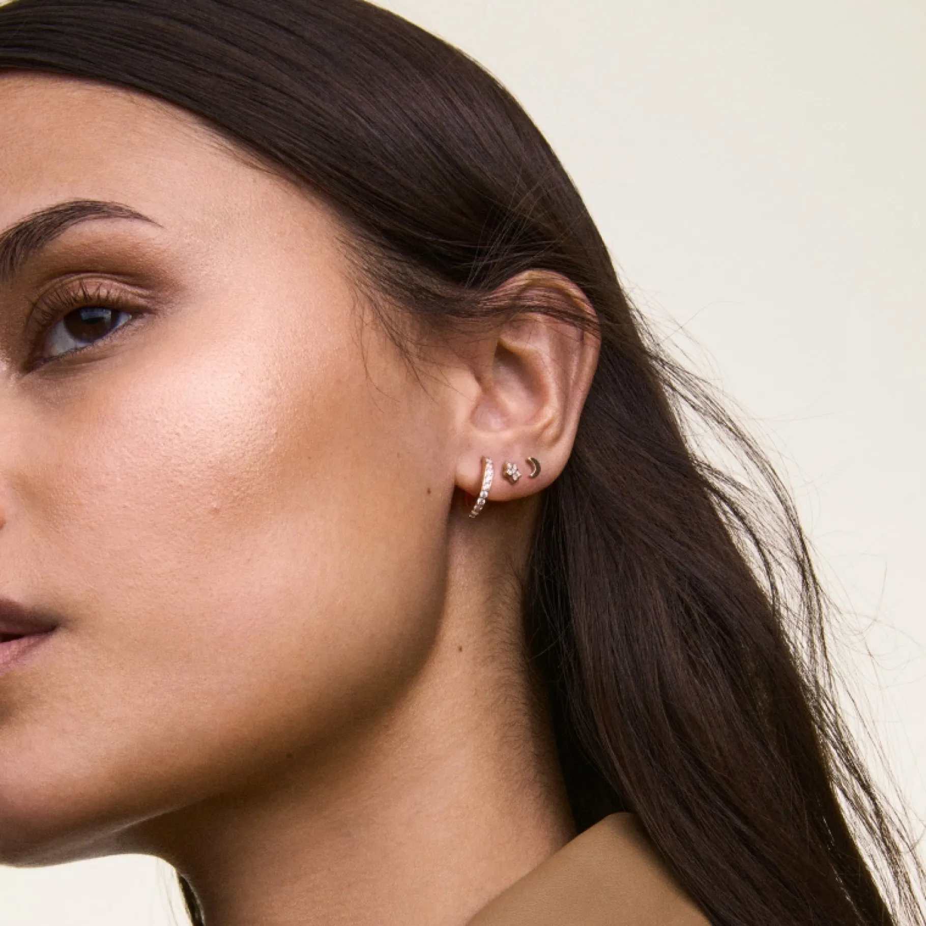 Daniel Wellington Crystal Star Stud> Orecchini